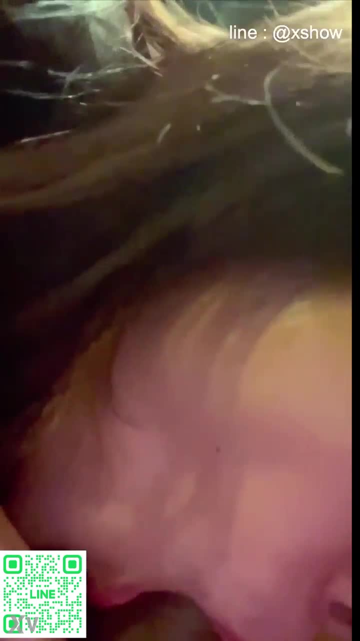 미소가 이쁘 혼혈미녀 젖가슴 대박 썸네일