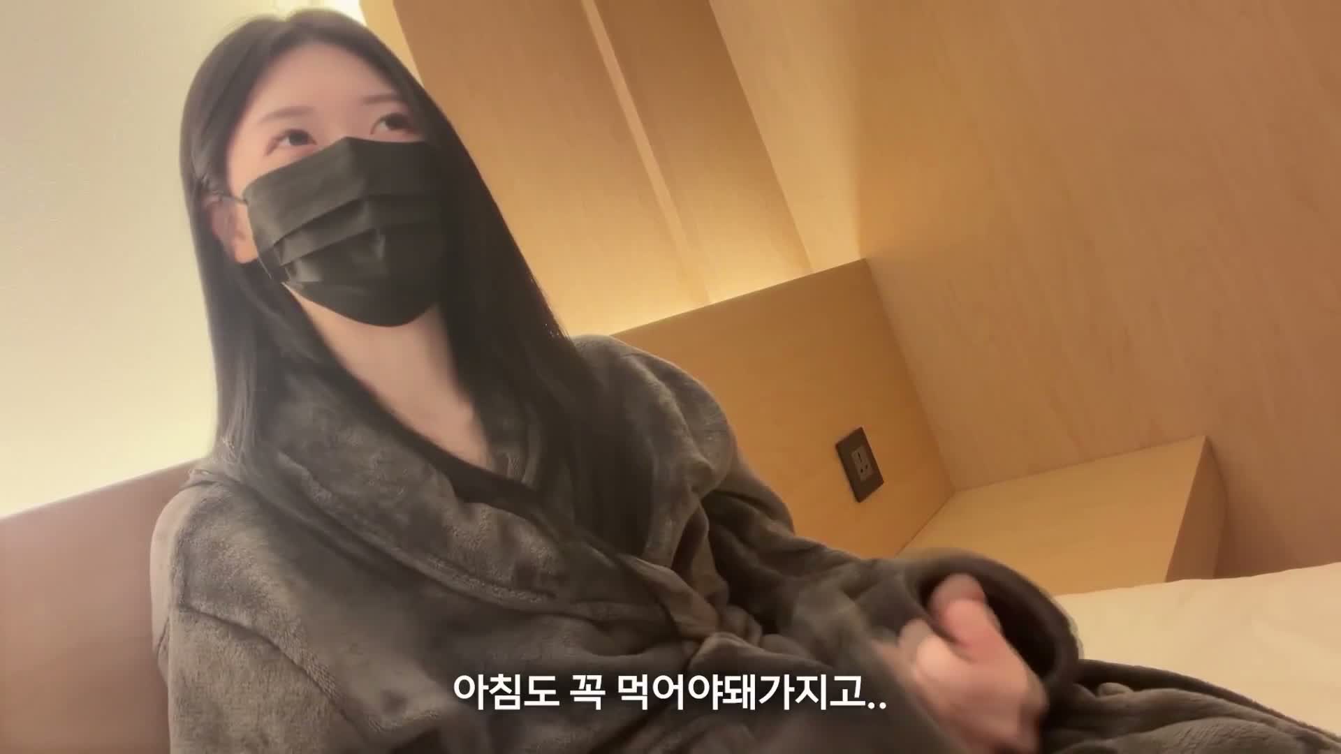 과거 섹트까지 파묘당한 성인배우 썸네일